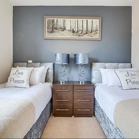 Centre Hub Apartment Бирмингам Екстериор снимка